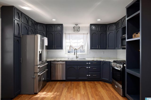 3632 KINGSHILL ROAD, Mountain Brook, AL 35223