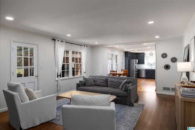 3632 KINGSHILL ROAD, Mountain Brook, AL 35223