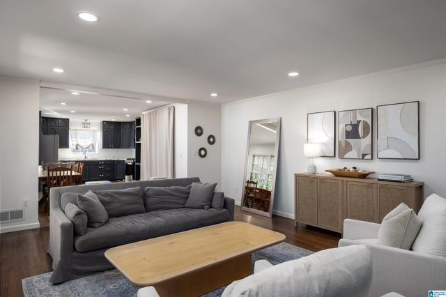 3632 KINGSHILL ROAD, Mountain Brook, AL 35223