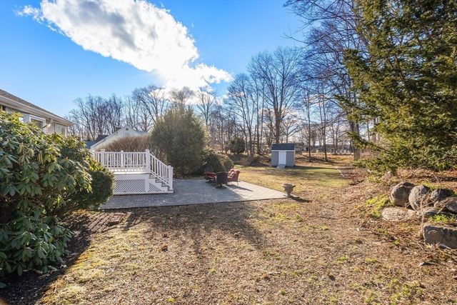 31 Potter Rd, Waltham, MA 02453