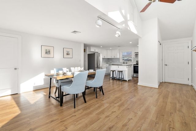 31 Potter Rd, Waltham, MA 02453