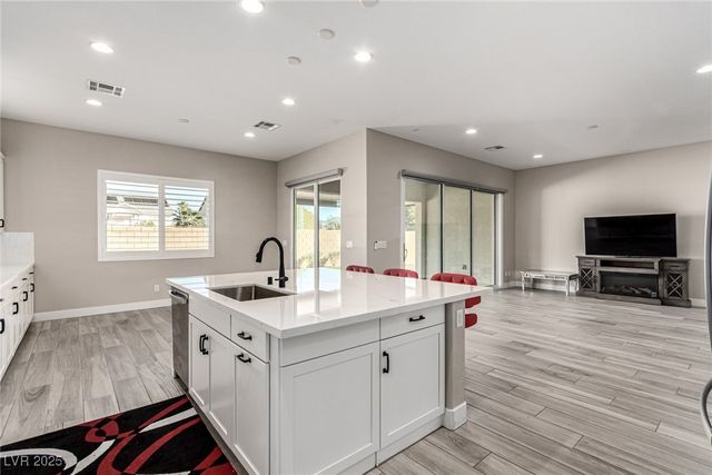 10086 Goff Grove Ct Court, Las Vegas, NV 89183