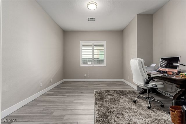 10086 Goff Grove Ct Court, Las Vegas, NV 89183