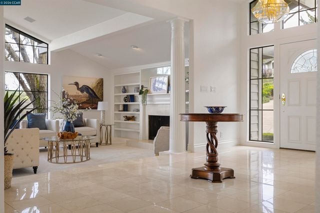 333 Merrilee Pl, Danville, CA 94526