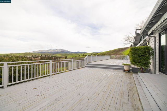 333 Merrilee Pl, Danville, CA 94526