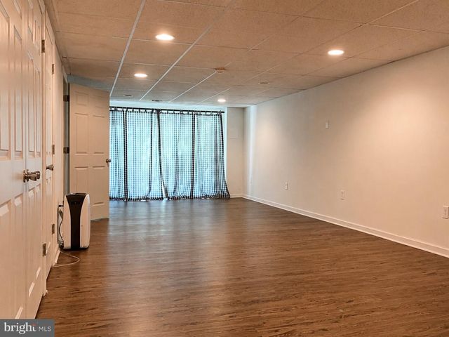326 BRIGADE CT, Chesterbrook, PA 19087
