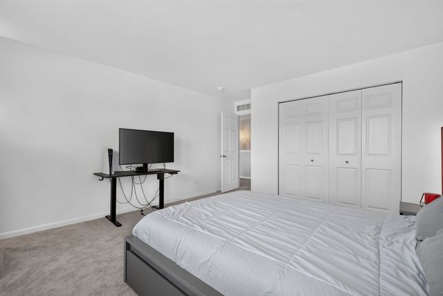 25102 Presidential Avenue, Plainfield, IL 60544