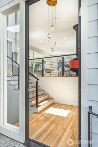 12569 37th Avenue NE, Seattle, WA 98125