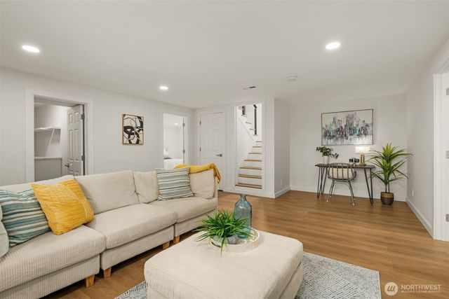 12569 37th Avenue NE, Seattle, WA 98125
