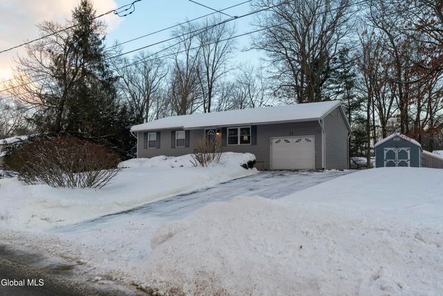 77 Tamarack Trail, Saratoga Springs, NY 12866