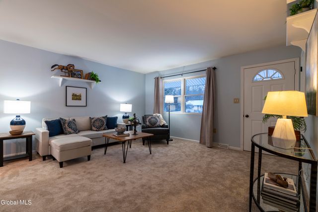 77 Tamarack Trail, Saratoga Springs, NY 12866