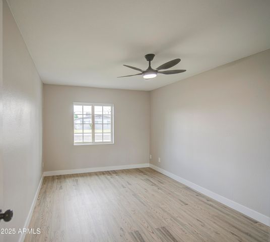 3238 W ALTADENA Avenue, Phoenix, AZ 85029