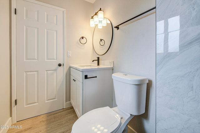 3238 W ALTADENA Avenue, Phoenix, AZ 85029