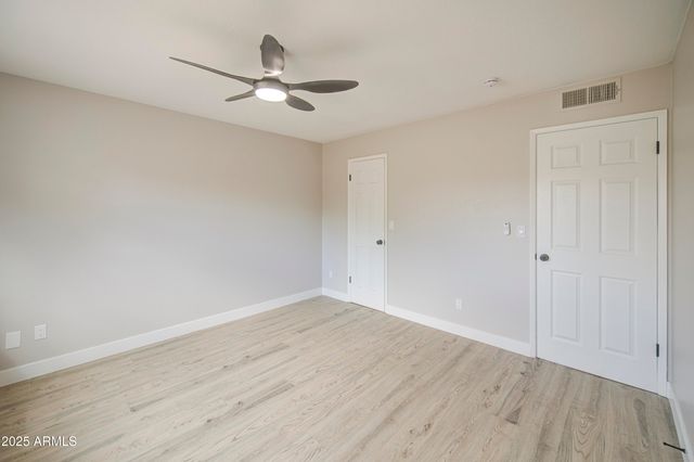 3238 W ALTADENA Avenue, Phoenix, AZ 85029