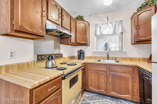 50D Stonybrook Road, Whiting, NJ 08759