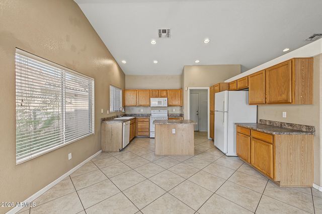 4008 W BLOOMFIELD Road, Phoenix, AZ 85029