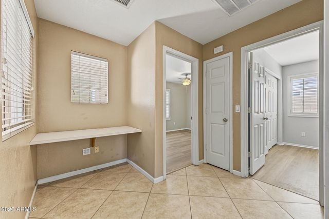 4008 W BLOOMFIELD Road, Phoenix, AZ 85029