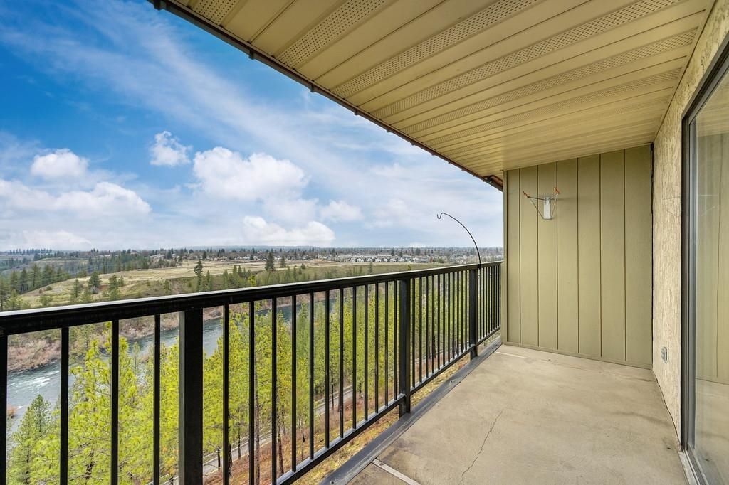 172 S Coeur d'Alene St, Spokane, WA 99201 photo 2