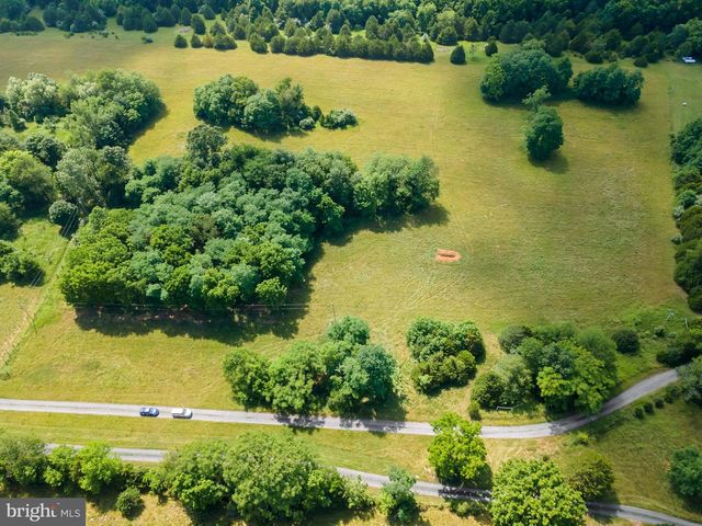 1121 (RT5/10) LOT 3 HOLLIDA LN, Martinsburg, WV 25404