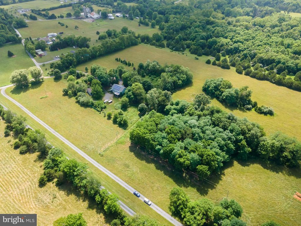 1121 (RT5/10) LOT 3 HOLLIDA LN, Martinsburg, WV 25404