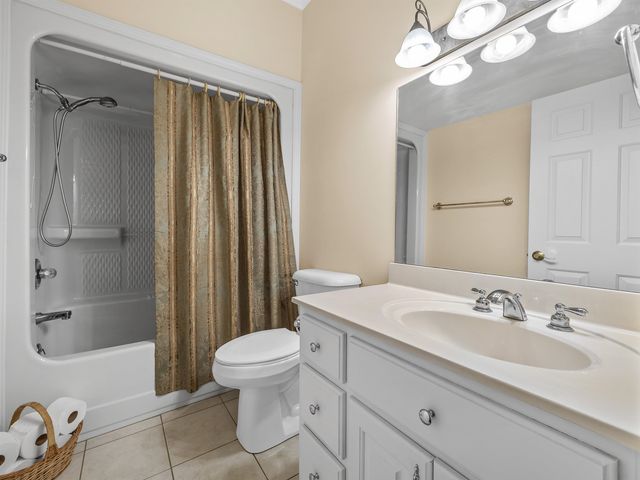 130 Roberts Meadow Loop, Spartanburg, SC 29307