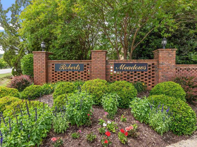 130 Roberts Meadow Loop, Spartanburg, SC 29307