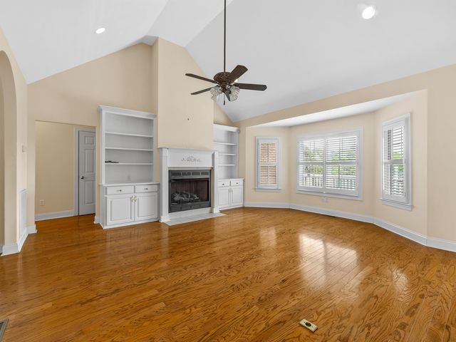 130 Roberts Meadow Loop, Spartanburg, SC 29307