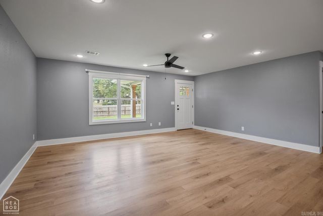 5622 Valley Ridge Trail, Jonesboro, AR 72404