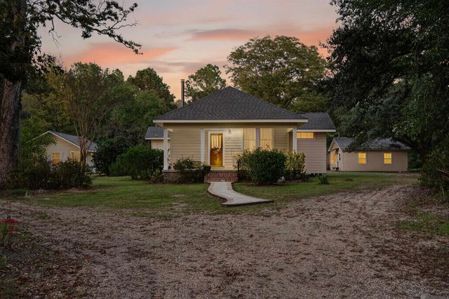 4343 La Hwy 63, Clinton, LA 70722