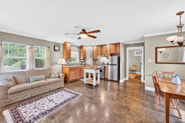 4343 La Hwy 63, Clinton, LA 70722