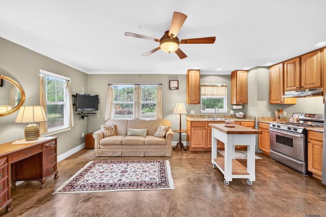 4343 La Hwy 63, Clinton, LA 70722