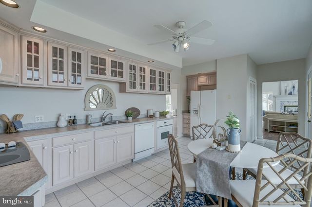 284 PALMER DR, Lottsburg, VA 22511