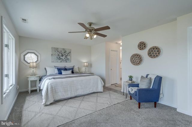 284 PALMER DR, Lottsburg, VA 22511