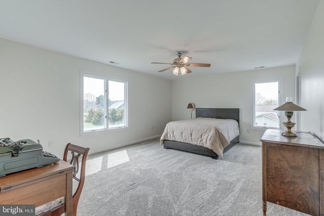 284 PALMER DR, Lottsburg, VA 22511