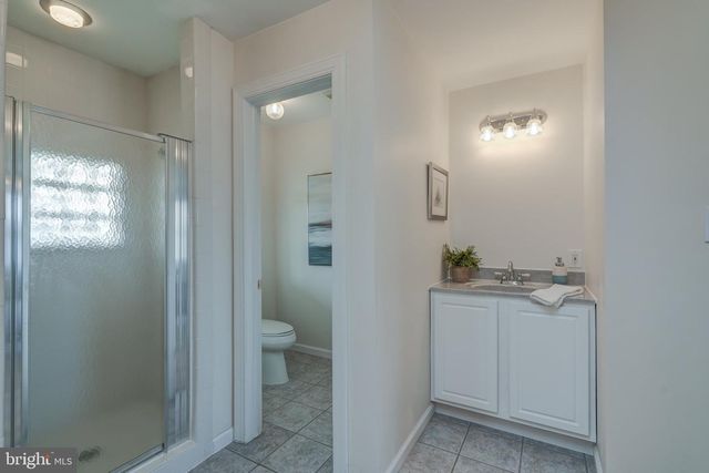 284 PALMER DR, Lottsburg, VA 22511