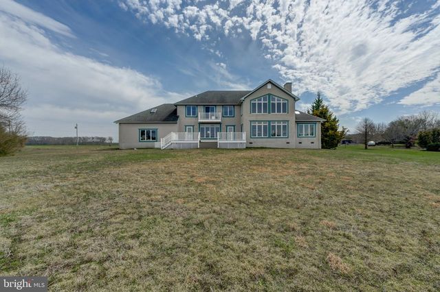 284 PALMER DR, Lottsburg, VA 22511