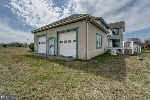 284 PALMER DR, Lottsburg, VA 22511