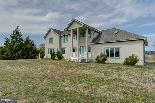 284 PALMER DR, Lottsburg, VA 22511