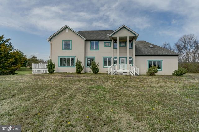 284 PALMER DR, Lottsburg, VA 22511
