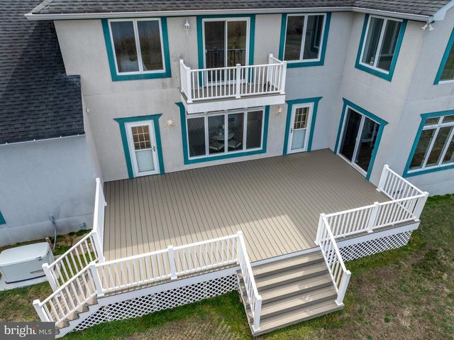 284 PALMER DR, Lottsburg, VA 22511
