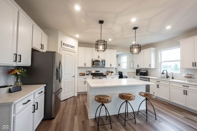 13530 Longrise Lane, Fishers, IN 46037