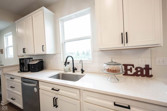 13530 Longrise Lane, Fishers, IN 46037
