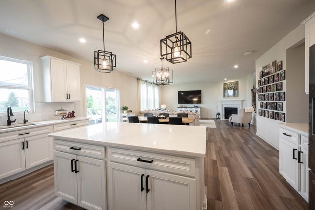 13530 Longrise Lane, Fishers, IN 46037