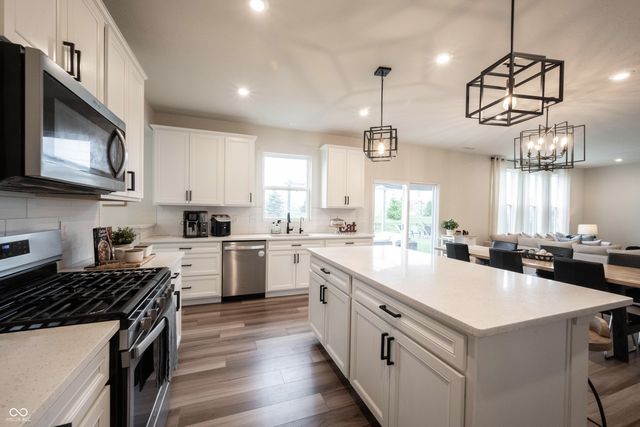 13530 Longrise Lane, Fishers, IN 46037