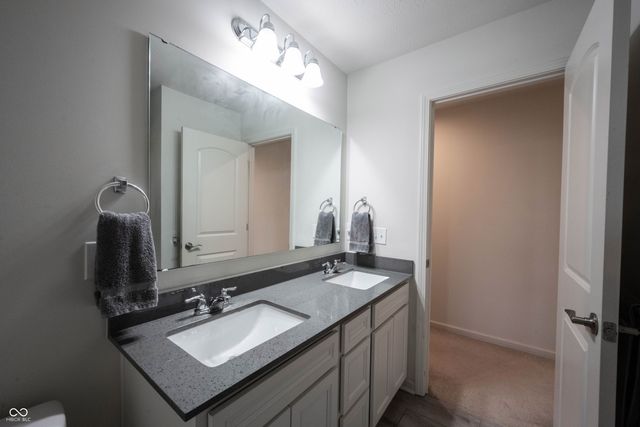 13530 Longrise Lane, Fishers, IN 46037