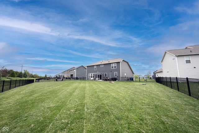 13530 Longrise Lane, Fishers, IN 46037