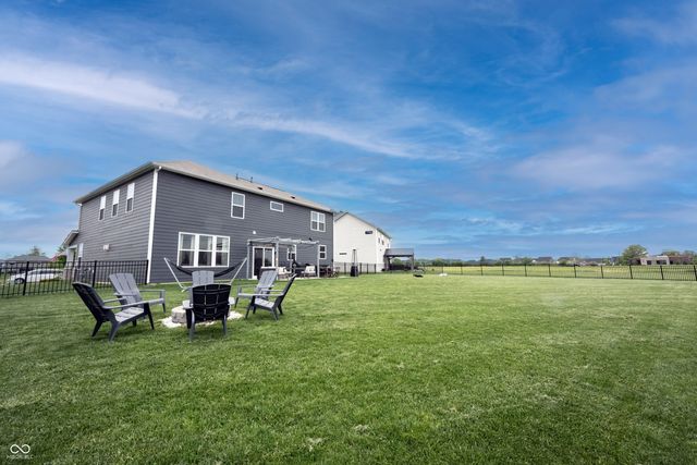 13530 Longrise Lane, Fishers, IN 46037
