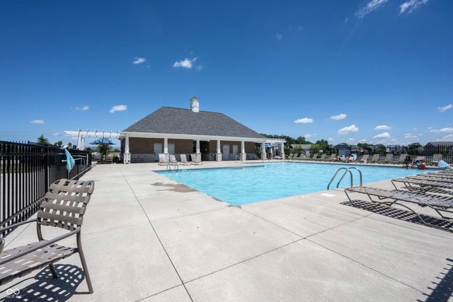 13530 Longrise Lane, Fishers, IN 46037