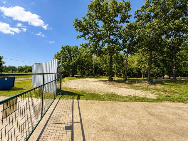 381 Vz County Road 1922, Fruitvale, TX 75127