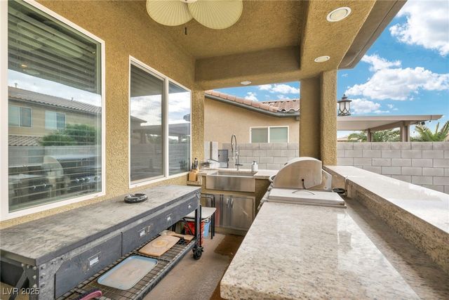 2593 Indigo Cloud Court, Las Vegas, NV 89142